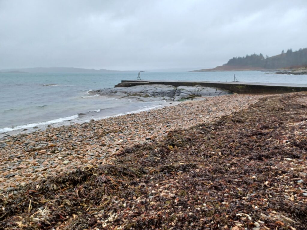 Pebble beach next to Arduaine Jetty